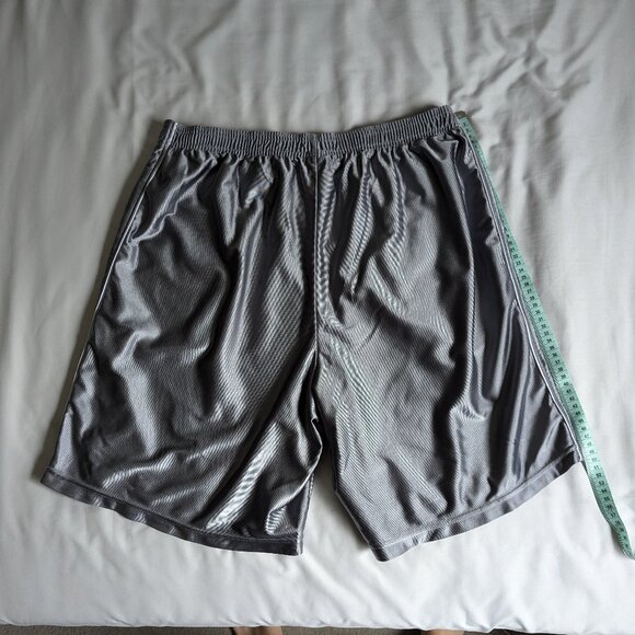 Silver Champion Dazzle Shorts - Picture 2 of 4